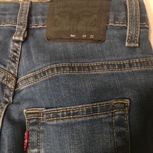 Levi’s Boys 8 regular